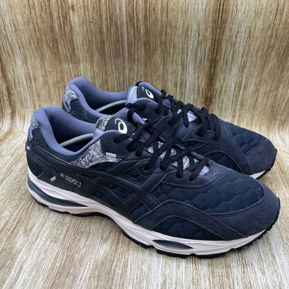 ASICS Gel-MC Plus Men's Size 13 Black Cream Paisley Quilted Sneakers 1201A312
